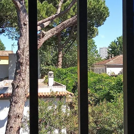 Loft Sulla Spiaggia Римини