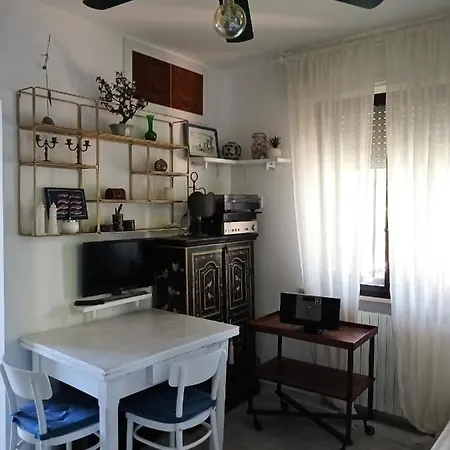 Loft Sulla Spiaggia Apartment